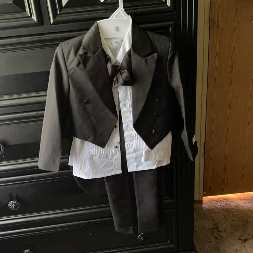 Tiptop Boys Tux